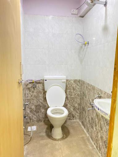 Hotel Welcome, Vip Road Vesu 수라트 외부 사진